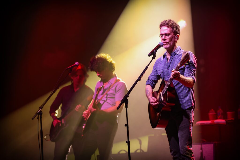 Nando Reis emociona o público de Ribeirão com 'Nando Hits' | Créditos: Rafael Cautella