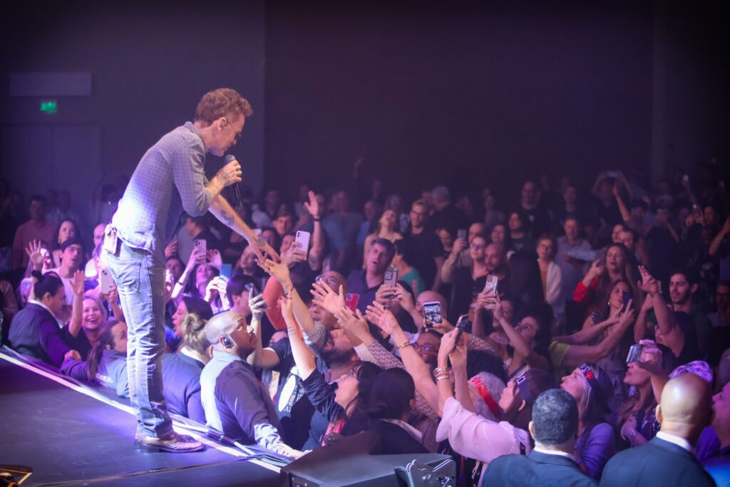 Nando Reis emociona o público de Ribeirão com 'Nando Hits' | Créditos: Rafael Cautella