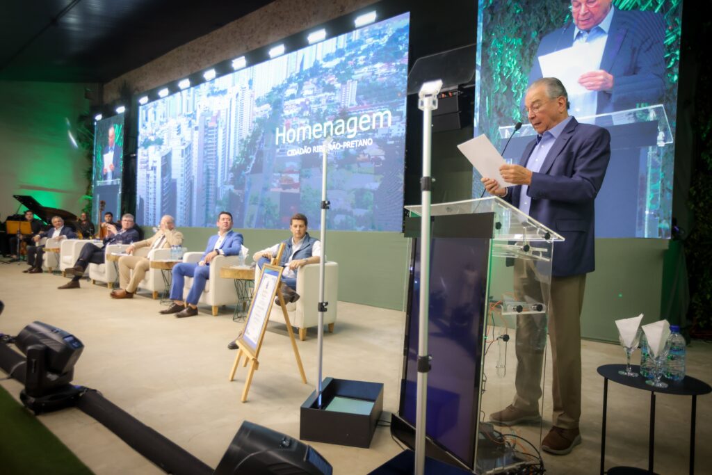 Rubens Ometto recebe título de cidadão de Ribeirão Preto | Créditos: Rafael Cautella