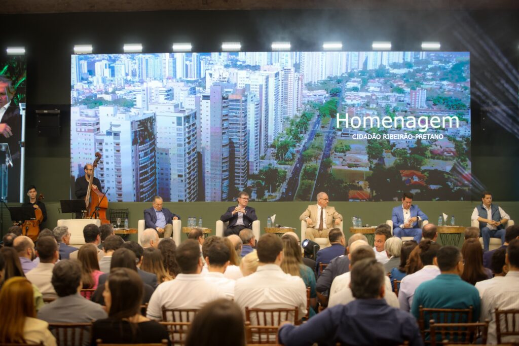 Rubens Ometto recebe título de cidadão de Ribeirão Preto | Créditos: Rafael Cautella