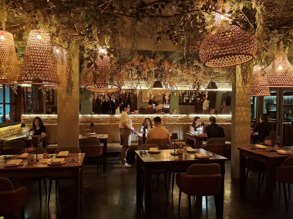 Ambiente interno do La Terrazza | Crédito: Amanda Pioli