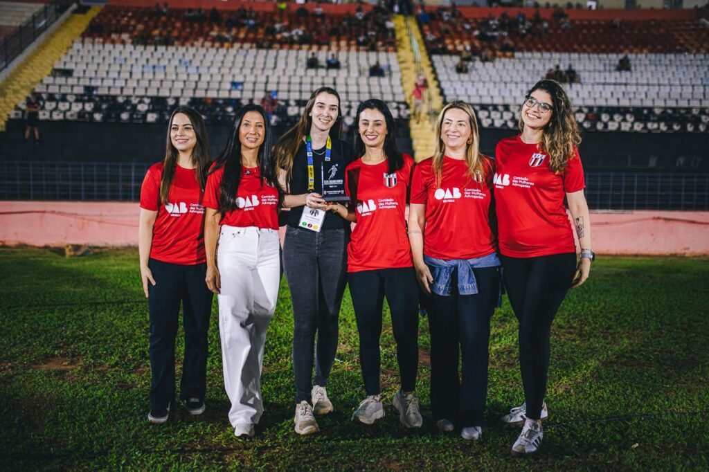 Projeto "Elas Jogam Junto", no Estádio Santa Cruz | Crédito: Divulgação