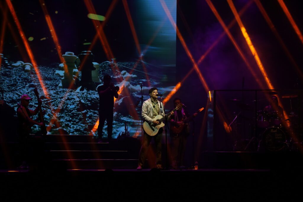 Jorge Vercillo no Multiplan Hall em 8-11-25 | Crédito: Rafael Cautella