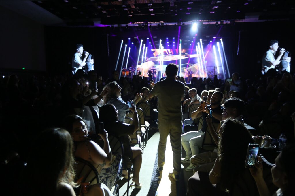 Jorge Vercillo no Multiplan Hall em 8-11-25 | Crédito: Rafael Cautella