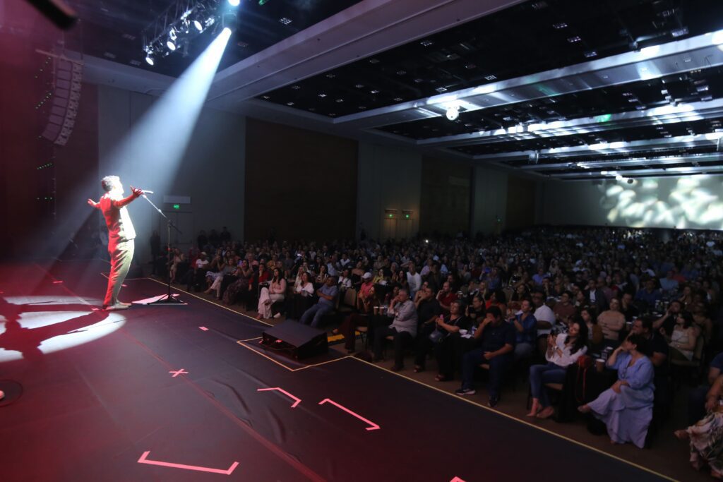 Jorge Vercillo no Multiplan Hall em 8-11-25 | Crédito: Rafael Cautella