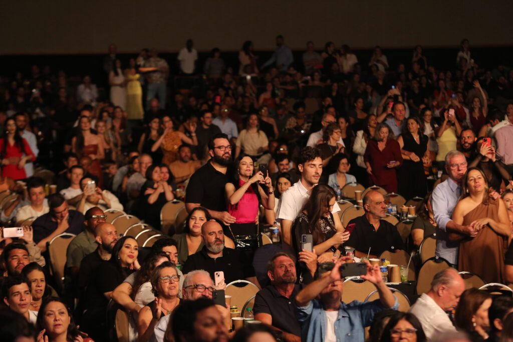 Jorge Vercillo no Multiplan Hall em 8-11-25 | Crédito: Rafael Cautella
