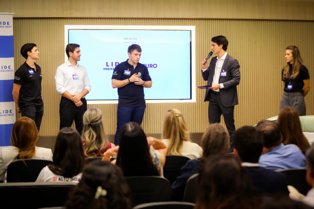 LIDE Futuro com líderes da USP | Crédito: Rafael Cautella