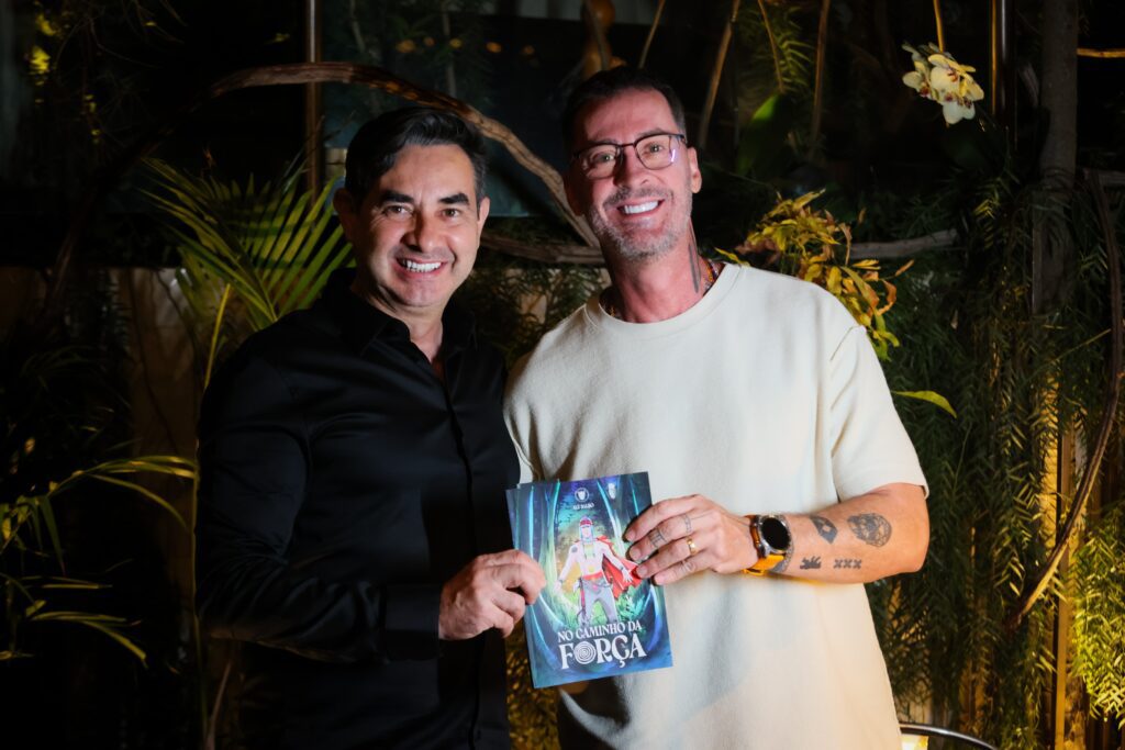 Lançamento do livro "No caminho da força" | Crédito: Rafael Cautella