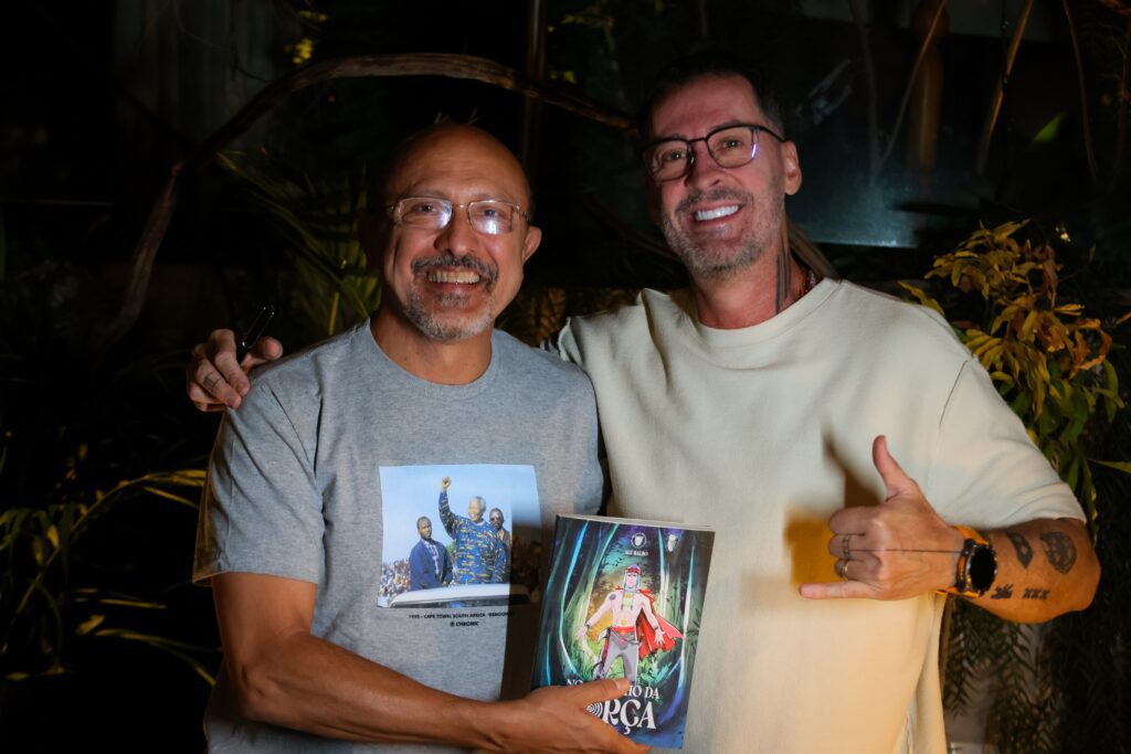 Lançamento do livro "No caminho da força" | Crédito: Rafael Cautella