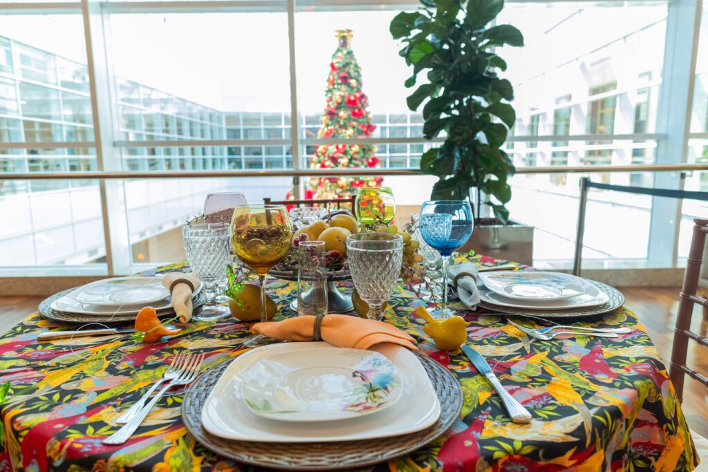 Nova edição do projeto 'Mesas Decoradas' inspira criatividade no Natal | Créditos: Divulgação