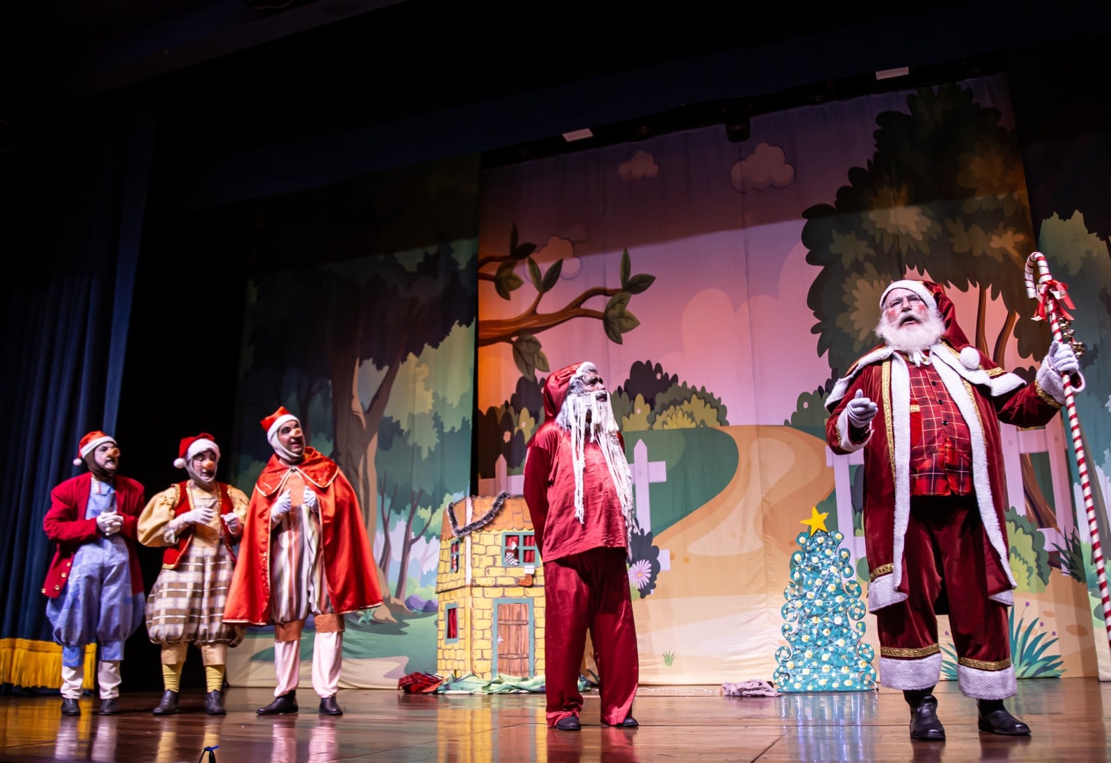 Peça "O Natal dos Três Porquinhos", do Veiga Produções | Crédito: Divulgação