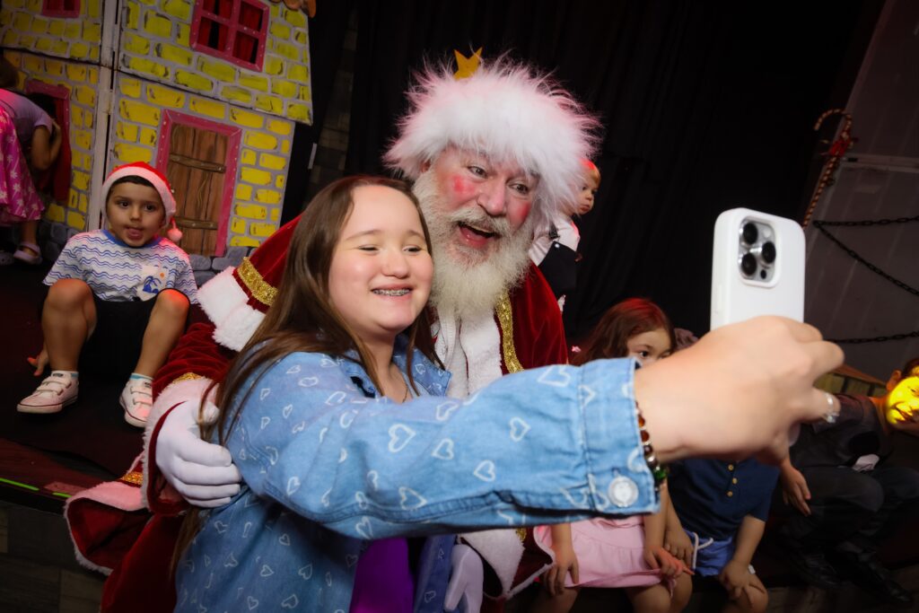 "O Natal dos Três Porquinhos" no Hard Rock 2025 | Crédito: Rafael Cautella