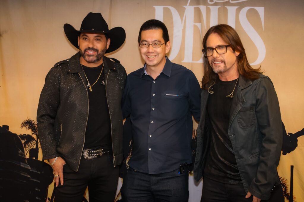 Show do Edson & Hudson revive clássicos e músicas autorais | Créditos: Rafael Cautella