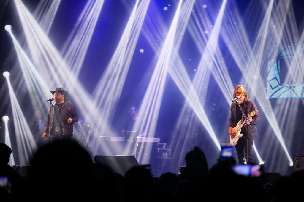 Show do Edson & Hudson revive clássicos e músicas autorais | Créditos: Rafael Cautella