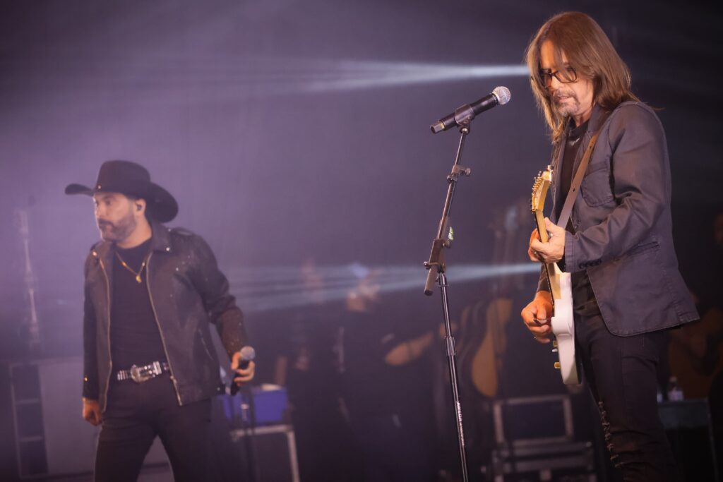 Show do Edson & Hudson revive clássicos e músicas autorais | Créditos: Rafael Cautella