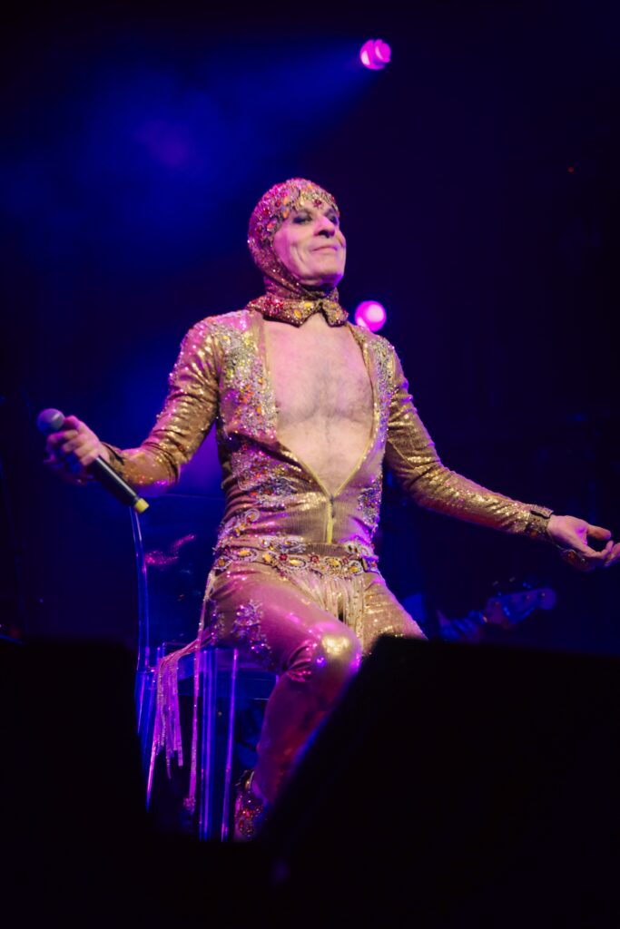 Ney Matogrosso no Multiplan Hall em 2025 | Crédito: Rafael Cautella