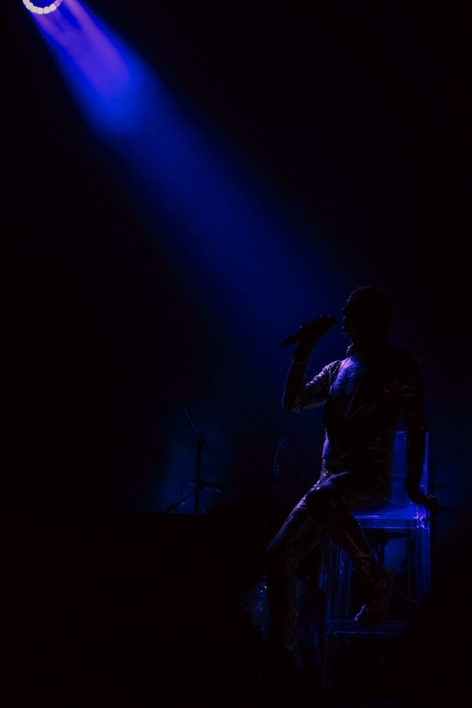 Ney Matogrosso no Multiplan Hall em 2025 | Crédito: Rafael Cautella