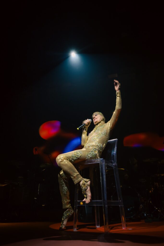 Ney Matogrosso no Multiplan Hall em 2025 | Crédito: Rafael Cautella