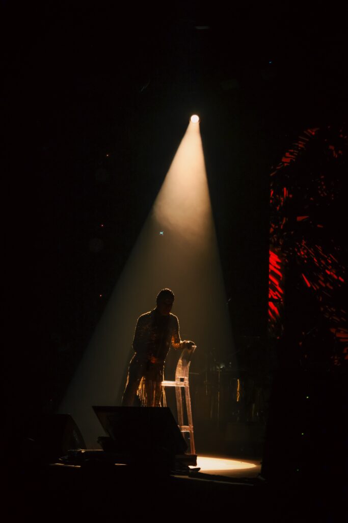 Ney Matogrosso no Multiplan Hall em 2025 | Crédito: Rafael Cautella