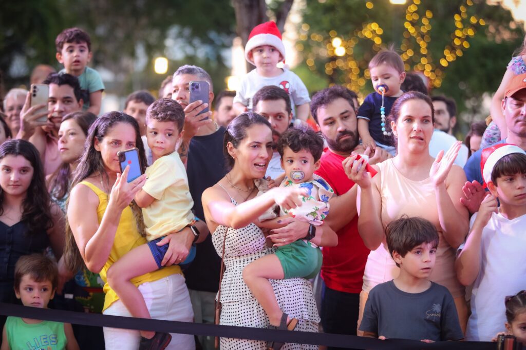 Temporada natalina no Iguatemi Ribeirão se inicia com chegada do Noel | Créditos: Rafael Cautella