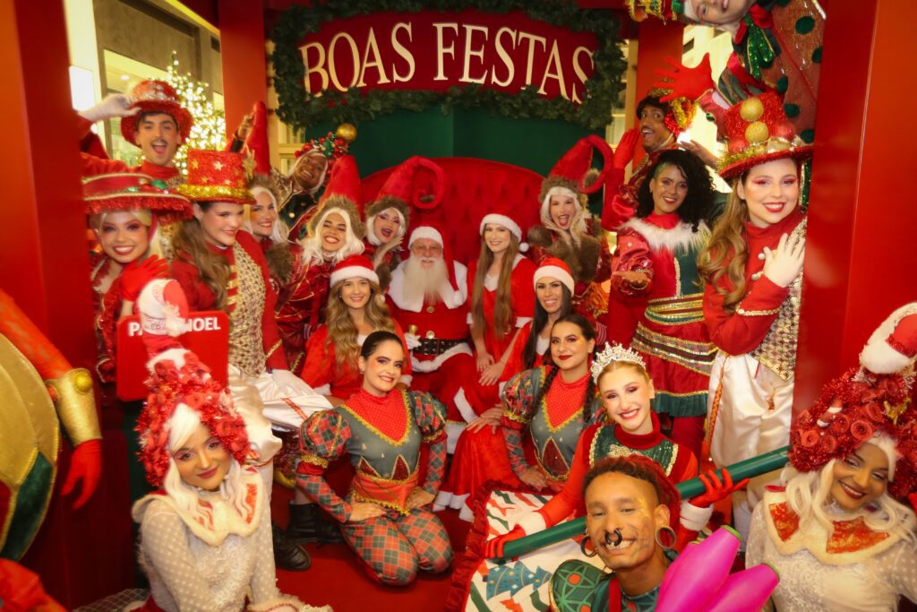 Temporada natalina no Iguatemi Ribeirão se inicia com chegada do Noel | Créditos: Rafael Cautella