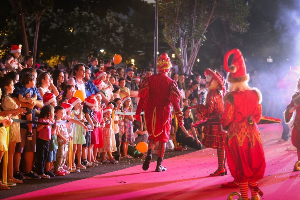 Temporada natalina no Iguatemi Ribeirão se inicia com chegada do Noel | Créditos: Rafael Cautella