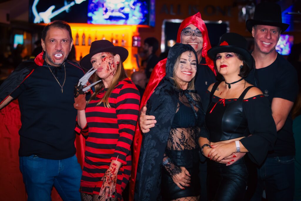 Tributo ao Metallica coloca Hard Rock Cafe® Ribeirão no clima do Halloween | Créditos: Rafael Cautella