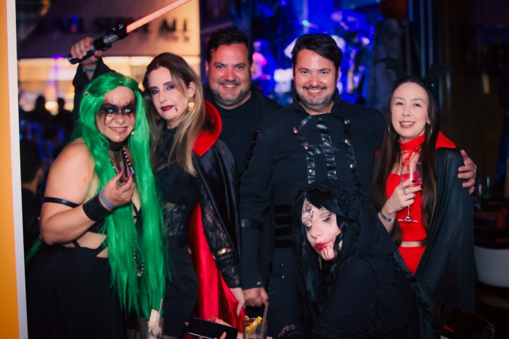 Tributo ao Metallica coloca Hard Rock Cafe® Ribeirão no clima do Halloween | Créditos: Rafael Cautella