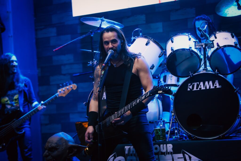 Tributo ao Metallica coloca Hard Rock Cafe® Ribeirão no clima do Halloween | Créditos: Rafael Cautella