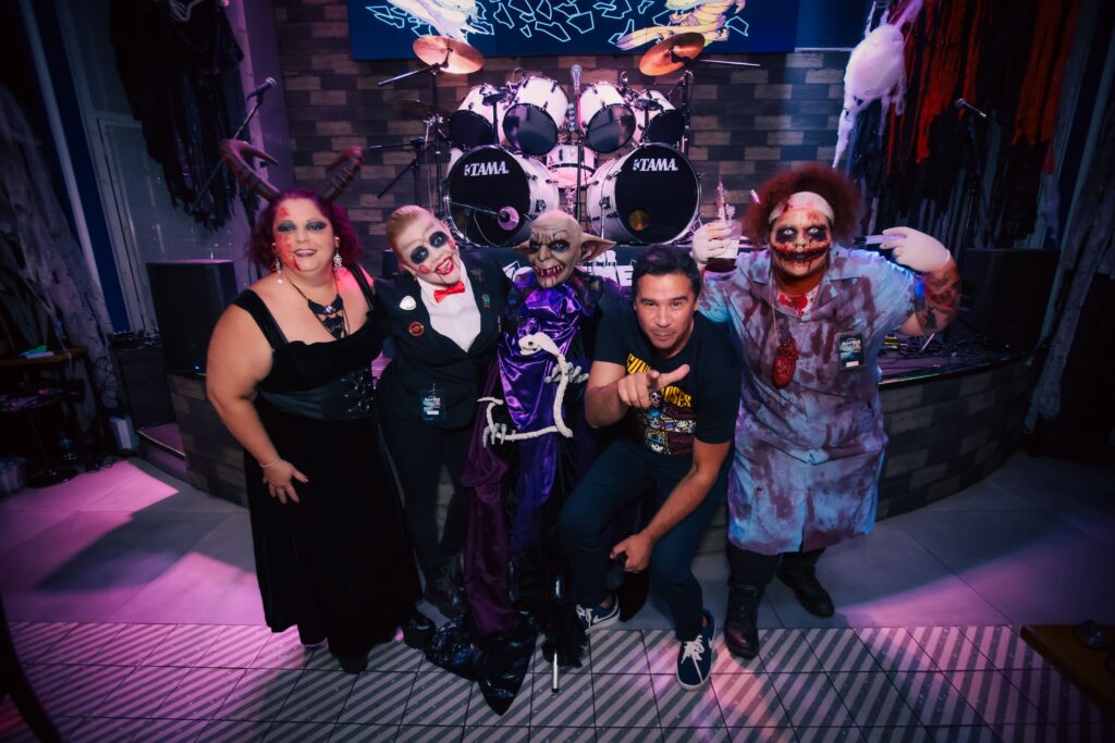 Tributo ao Metallica coloca Hard Rock Cafe® Ribeirão no clima do Halloween | Créditos: Rafael Cautella