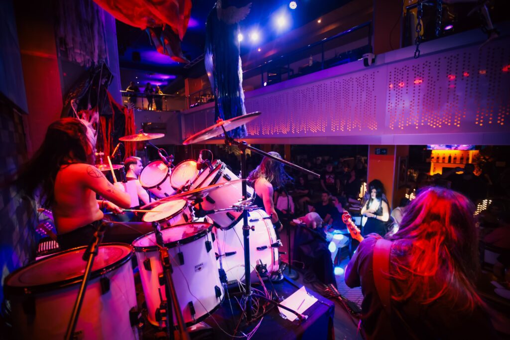 Tributo ao Metallica coloca Hard Rock Cafe® Ribeirão no clima do Halloween | Créditos: Rafael Cautella