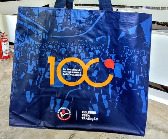 Kit da 100ª Corrida de São Silvestre | Crédito: Alexandre Oliveira