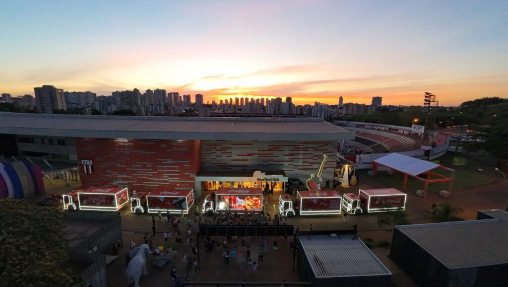 Carreta de Natal Coca-Cola 2025 no Hard Rock | Crédito: Rafael Cautella