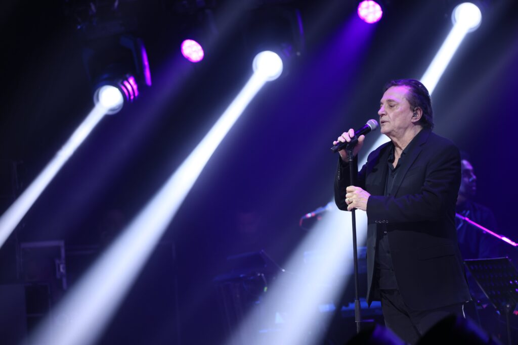 Fábio Jr. se apresenta no Multiplan Hall em 06-12-25 | Crédito: Rafael Cautella