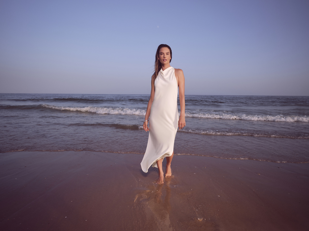 Look all-white_H&M_Cortesia H&M | Foto Divulgação