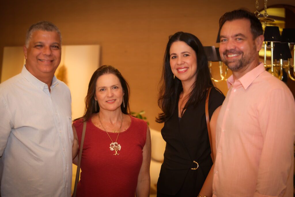 Lançamento de livro na Breton | Crédito: Rafael Cautella