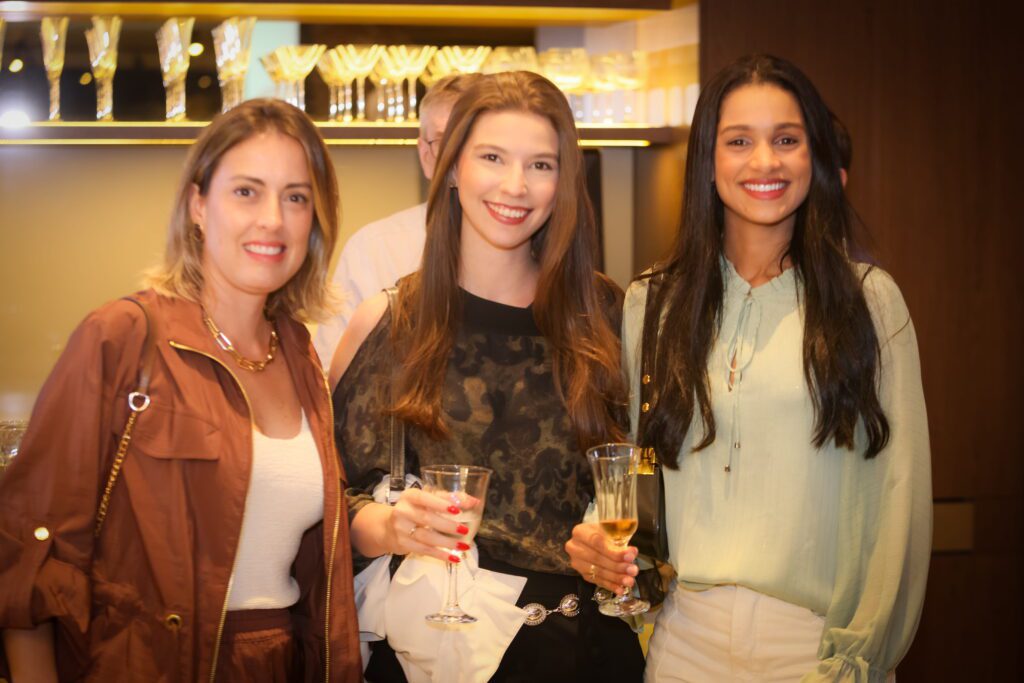 Lançamento de livro na Breton | Crédito: Rafael Cautella