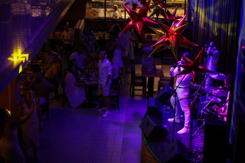 Noite de réveillon no Hard Rock | Crédito: Rafael Cautella