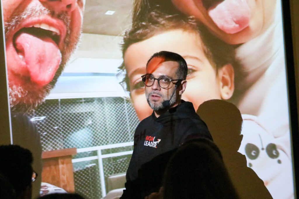 Thiago Fonseca se apresentou no First Coffee | Crédito: Divulgação