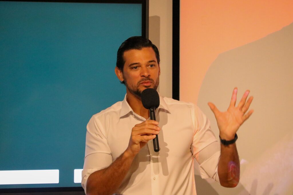 Mario Rossi no First Coffee com Thiago Fonseca | Crédito: Divulgação