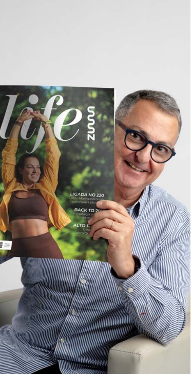 "Eu continuo apostando nas revistas impressas. Elas nunca deixaram de existir; elas só foram ali passar por um rebranding." | Créditos: Érico Andrade