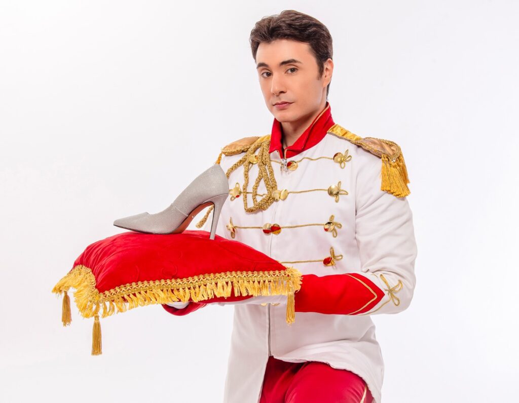 Personagem do espetáculo Cinderella, o clássico musical | Crédito: Divulgação