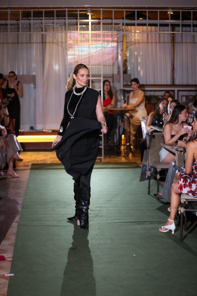 Desfile da loja Adonira | Crédito: Rafael Cautella