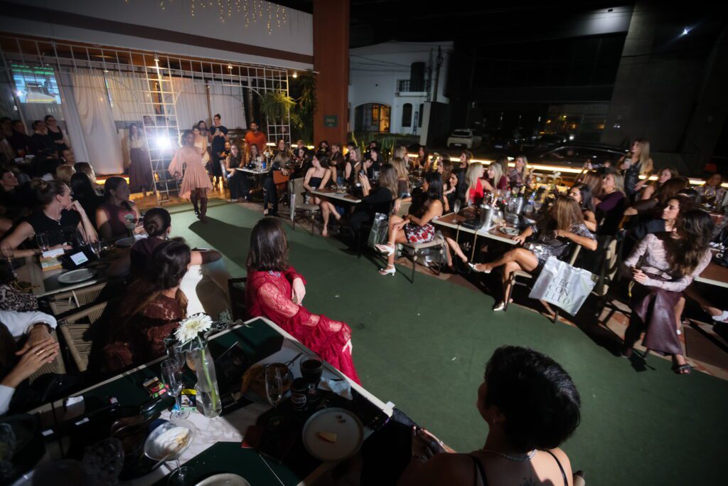 Desfile da loja Adonira | Crédito: Rafael Cautella