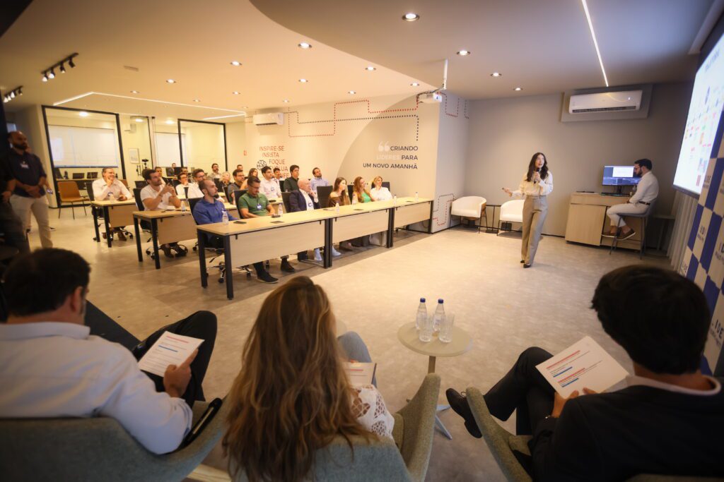 LIDE Futuro debate impactos da Geração Z com Letícia Pavim | Crédito: Rafael Cautella