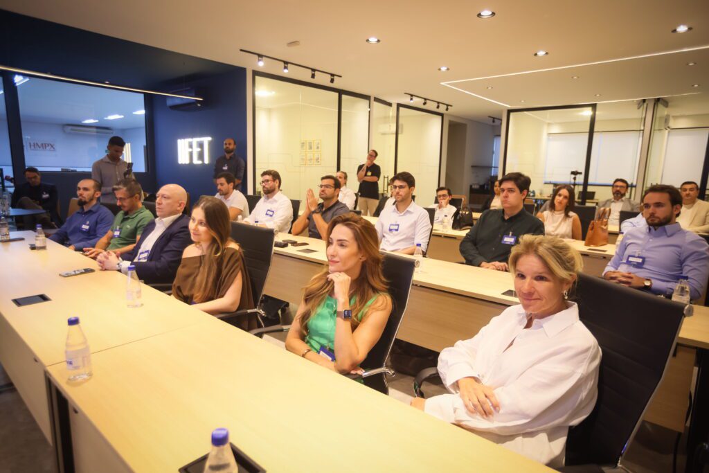 LIDE Futuro debate impactos da Geração Z com Letícia Pavim | Crédito: Rafael Cautella