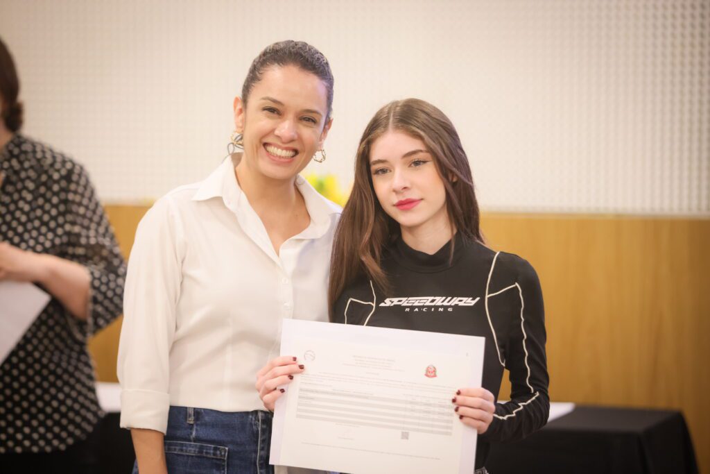 Formatura de uma turma do projeto de escolarização dos shoppings Multiplan | Crédito: Rafael Cautella