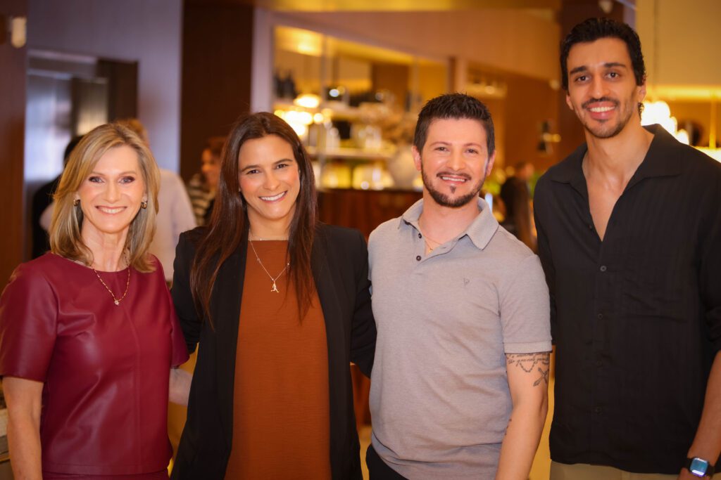 Breton recebe Larissa Perna | Crédito: Rafael Cautella