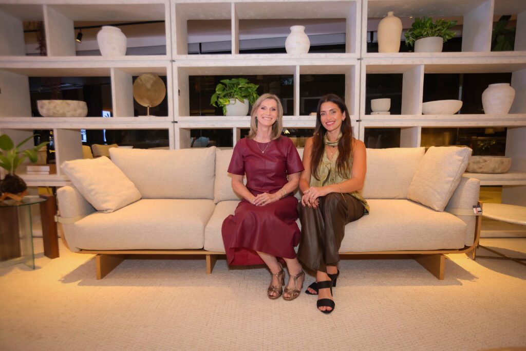 Breton recebe Larissa Perna | Crédito: Rafael Cautella