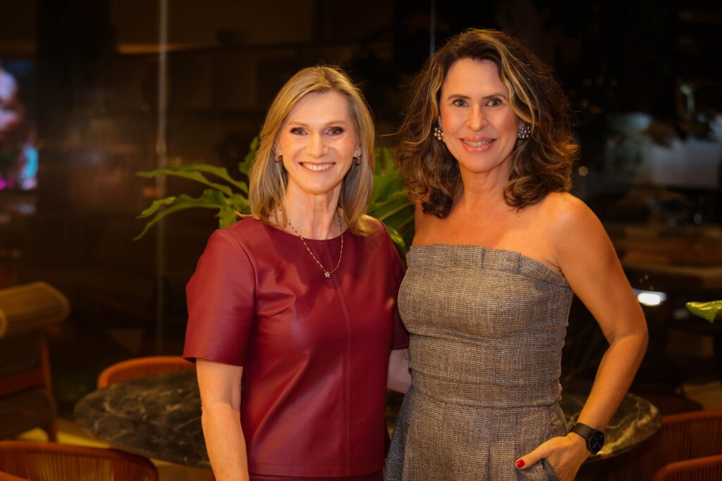 Breton recebe Larissa Perna | Crédito: Rafael Cautella